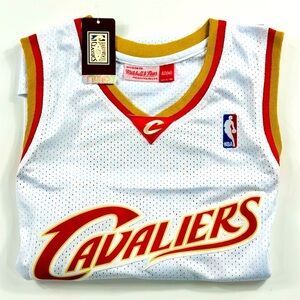 NWT Vintage 2003/04 Cleveland Cavaliers LeBron James #23 Basketball Mens Jersey